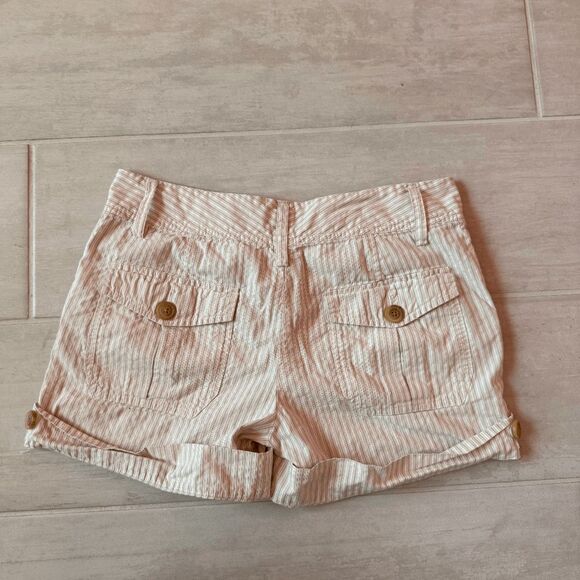 GAP Shorts Beige & White Striped Casual Chino 100% Cotton Pockets Low Rise Sz 6 - Picture 8 of 9